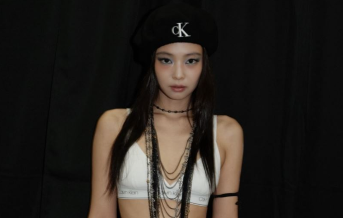 Jennie連續走光、爭議頻傳　發文：沒辯解餘地，滿滿歉意