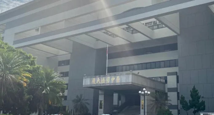 22歲女生父乾爹害負債千萬產後身心混亂殺嬰！　「產後殺子」罪判刑4年6月