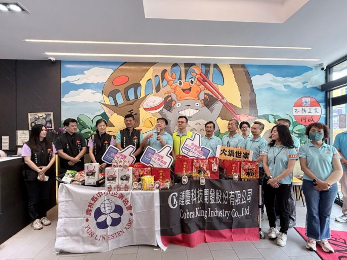 父親節前先吃飽！火鍋店封館招待80人　爸爸肉盤無限供應