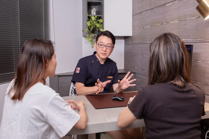 「閉嘴貼」能防打呼、口呼吸？醫師揭真正有效方法