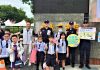 維護學童安全 分局長發水壺宣導婦幼安全 維護學童安全 分局長發水壺宣導婦幼安全