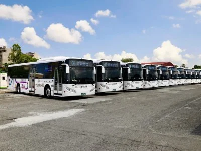 台南公車電動化再升級！22輛電動公車上路　全市電動化比例破 40％