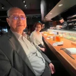 98歲「鱈魚香絲老闆」超狂日常曝光!光炒股每天賺30萬 98歲「鱈魚香絲老闆」超狂日常曝光!光炒股每天賺30萬