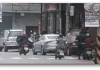 驚險畫面曝!彰化小貨車路邊開門 機車閃避不及猛撞2人送醫 驚險畫面曝!彰化小貨車路邊開門 機車閃避不及猛撞2人送醫