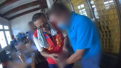 假投資騙走200萬！警扮宮廟委員埋伏　「甕中捉鱉」逮55歲車手