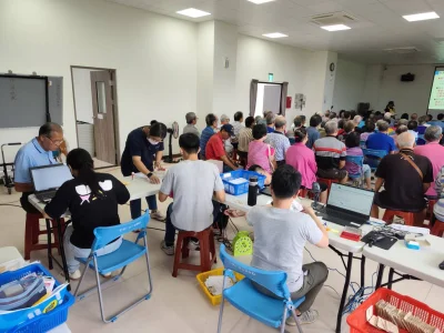 70歲高齡換照新制上路　臺中監理所進大里服務132名長者