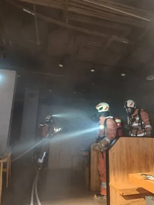 遠雄廣場新竹店地下一樓燒肉店火警！　無人傷亡