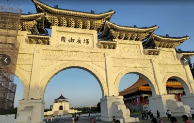 網傳中正紀念堂持刀無差別攻擊！　警方追查帳號偵辦中
