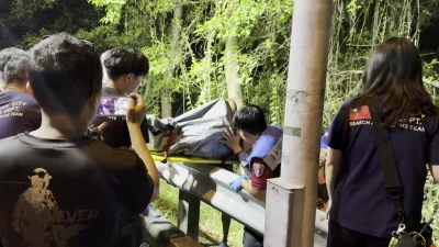 ▲台南菲籍移工捕魚失蹤！警消耗時2小時尋獲...胞弟跌地痛哭　人已明顯死亡（圖／記者王俊勝 攝）