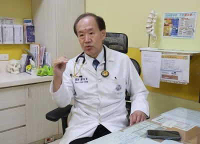 翁重度二尖瓣逆流心臟衰竭 二尖瓣等五關手術治療續命