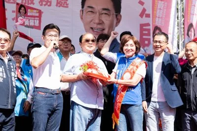 黃馨慧競總成立拚八連霸！盧秀燕、胡志強、江啓臣站台　韓國瑜隔空示警選情危險