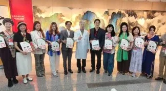 醫院變美術館!13位藝術家齊聚臺中榮總 《似與不似之間》藝術聯展登場 醫院變美術館!13位藝術家齊聚臺中榮總 《似與不似之間》藝術聯展登場