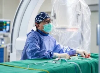 乾燥症不只眼乾口乾! 46歲女突發中風,竟是免疫疾病攻擊腦血管 乾燥症不只眼乾口乾! 46歲女突發中風,竟是免疫疾病攻擊腦血管